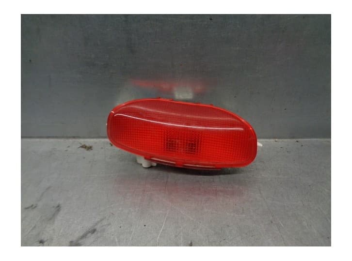 Recambio de piloto lateral izquierdo para kia opirus (gh) 3.5 referencia OEM IAM 926303F000