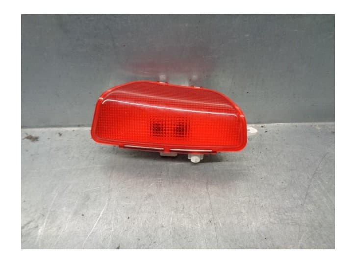 Recambio de piloto trasero izquierdo interior para kia opirus (gh) 3.5 referencia OEM IAM 926503F000