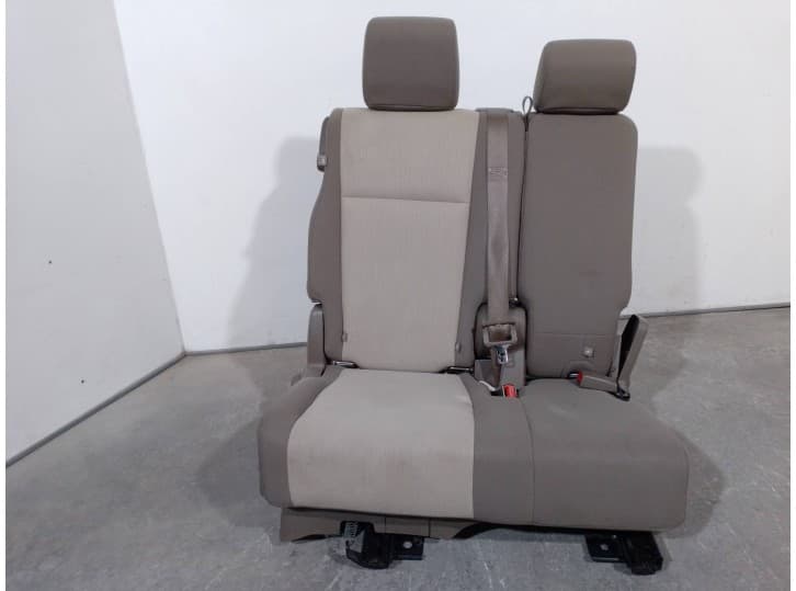 Recambio de asientos trasero derecho para dodge journey 2.0 crd referencia OEM IAM 68039 195AA TELA BEIGE Y MARRON 5 PUERTAS