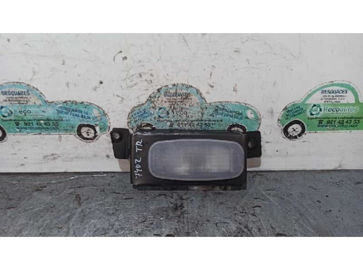 Recambio de luz interior para mercedes-benz sprinter 5-t furgoneta (b906) 515 cdi (906.653, 906.655, 906.657) referencia OEM IAM