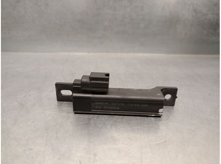 Recambio de antena para nissan micra v (k14) 0.9 ig-t referencia OEM IAM 4080806900 SIEMENS VDO