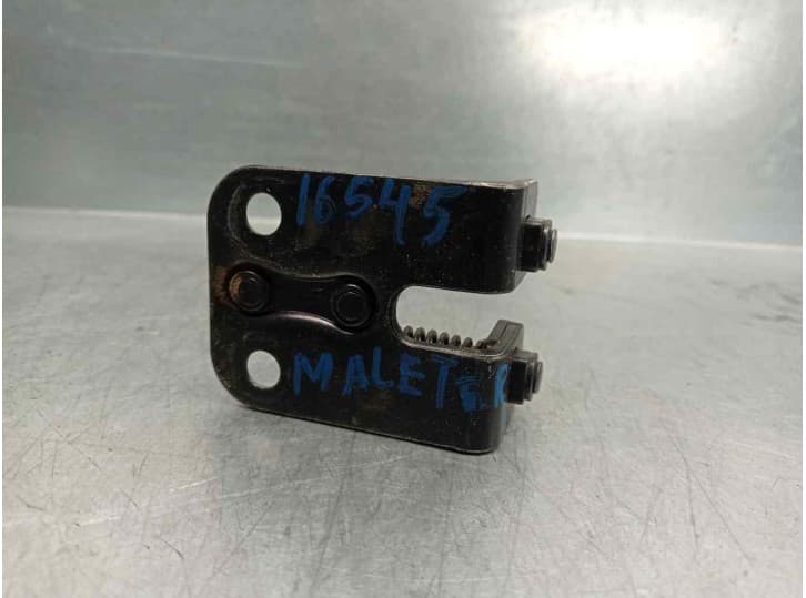 Recambio de cerradura maletero / porton para ssangyong actyon i 200 xdi 4wd referencia OEM IAM 4255685