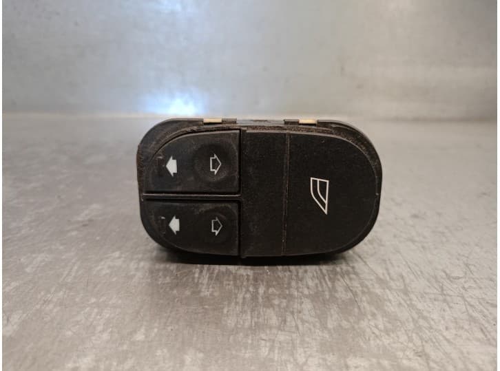 Recambio de mando elevalunas delantero izquierdo para ford mondeo i (gbp) 1.8 i 16v referencia OEM IAM 93BG14529BA