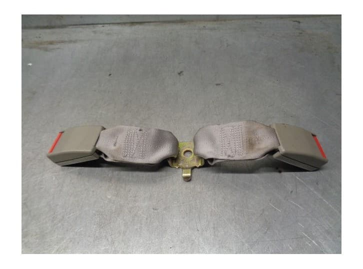 Recambio de enganche cinturon trasero derecho para opel omega b (v94) 2.5 v6 (f69, m69, p69) referencia OEM IAM N90493614 4 PUE