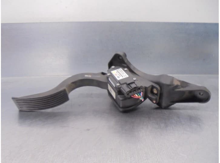Recambio de potenciometro pedal para hyundai santa fé ii (cm) 2.2 crdi gls referencia OEM IAM 327262B100