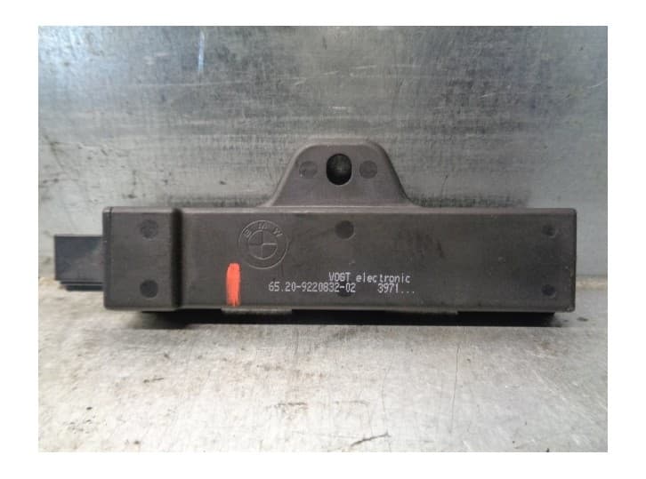 Recambio de antena para mini mini countryman (f60) cooper s referencia OEM IAM 6520922083202