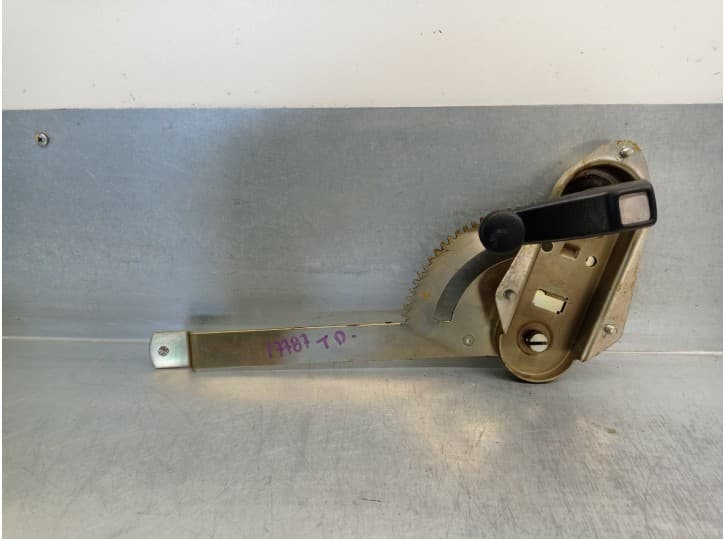 Recambio de elevalunas trasero derecho para renault 18 variable (135_) 2.0 (1353) referencia OEM IAM 4541500 MANUEL 5 PUERTAS
