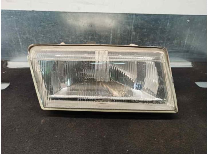 Recambio de faro derecho para rover montego 2.0 d turbo referencia OEM IAM 54516749 54516749 LUCAS