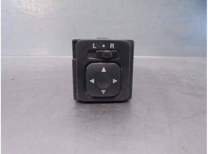 Recambio de mando retrovisor para mitsubishi lancer viii (cy_a, cz_a) 2.0 di-d (cy8a) referencia OEM IAM 183570