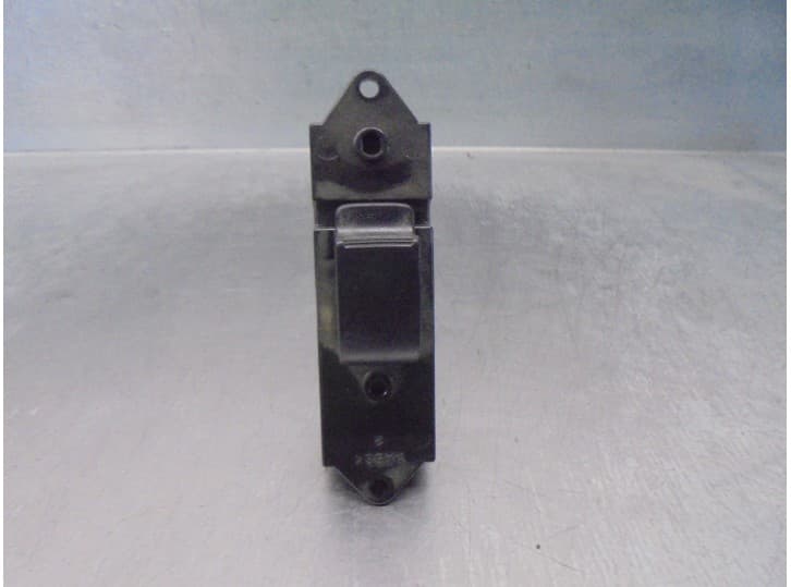 Recambio de mando elevalunas trasero derecho para mitsubishi lancer viii (cy_a, cz_a) 2.0 di-d (cy8a) referencia OEM IAM 8608A06