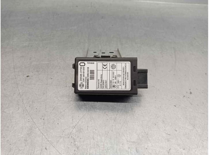 Recambio de centralita cierre para seat terra furgoneta/station wagon (024a) 0.9 referencia OEM IAM 285963Y50 5WK46472B SIEMENS