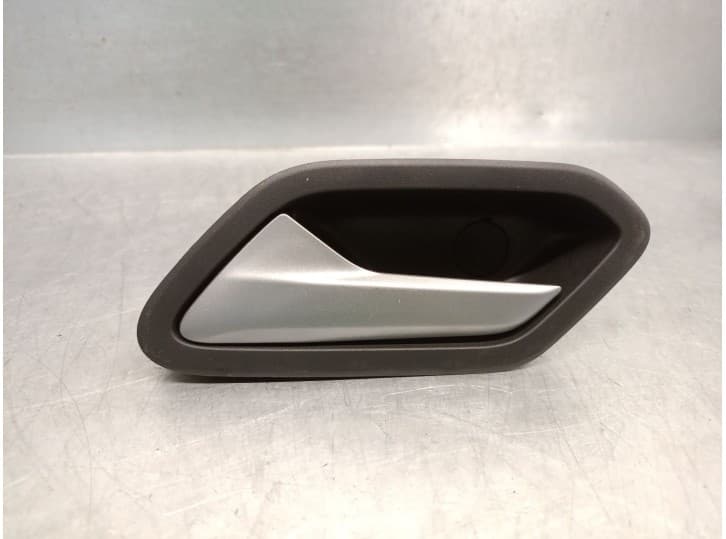 Recambio de maneta interior trasera izquierda para dacia duster iii (hm_) 1.0 tce lpg referencia OEM IAM 806716534R