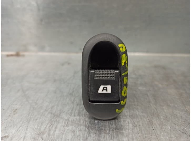 Recambio de mando elevalunas delantero izquierdo para citroën c2 (jm_) 1.4 hdi referencia OEM IAM 96401469XT