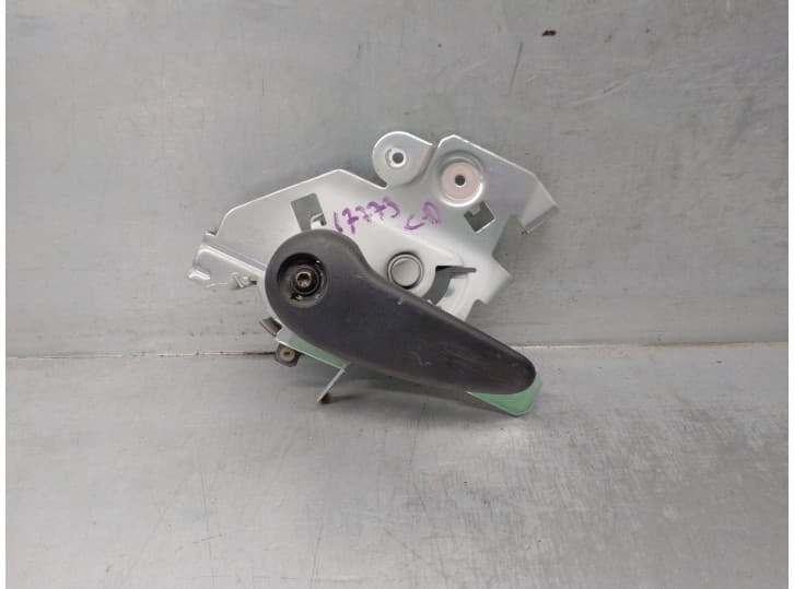 Recambio de maneta interior trasera derecha para renault trafic ii furgoneta (fl) 2.0 dci 90 (fl0h) referencia OEM IAM 820090401