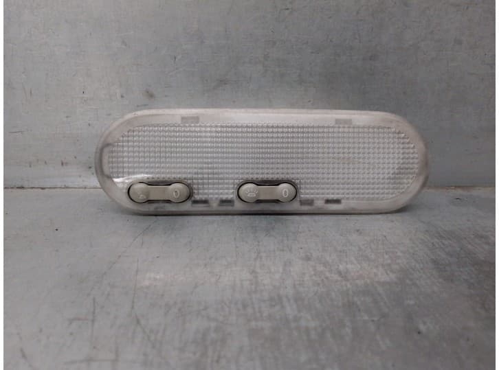 Recambio de luz interior para renault trafic ii furgoneta (fl) 2.0 dci 90 (fl0h) referencia OEM IAM 8200439423