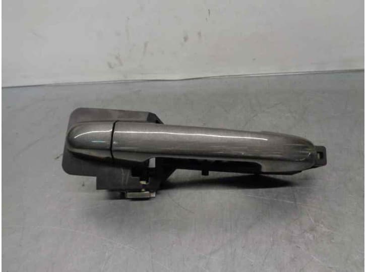 Recambio de maneta exterior trasera derecha para kia cee'd sw (ed) 1.6 crdi 128 referencia OEM IAM 826511H010