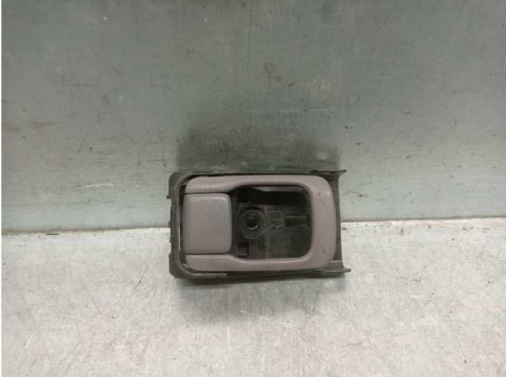Recambio de maneta interior trasera derecha para nissan micra ii (k11) 1.0 i 16v referencia OEM IAM