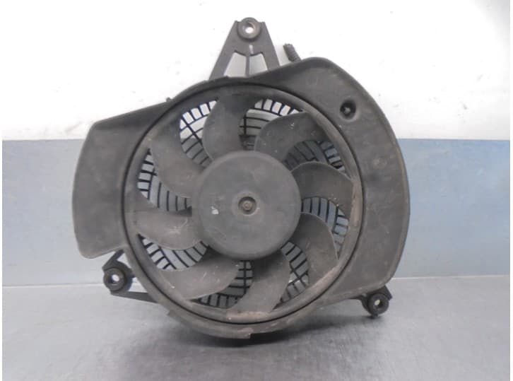 Recambio de electroventilador para hyundai h-1 furgoneta (a1) 2.5 crdi referencia OEM IAM 977804A006