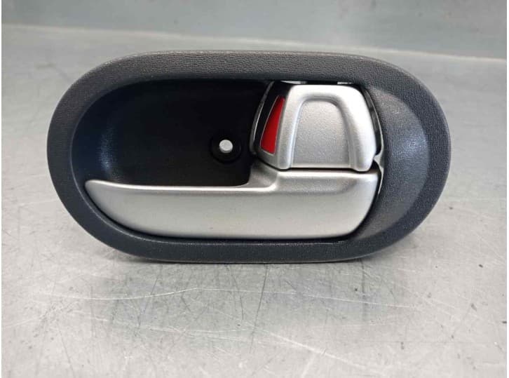 Recambio de maneta interior delantera derecha para mitsubishi colt vi (z3_a, z2_a) 1.3 (z21a) referencia OEM IAM MU481193 3 PUE