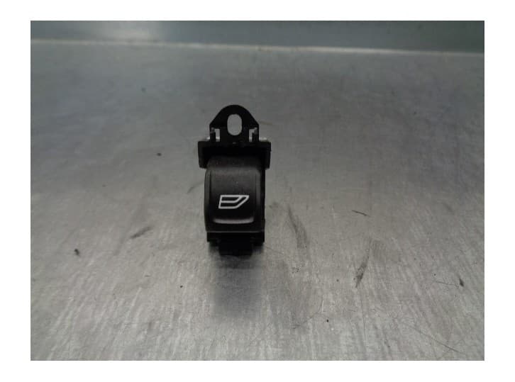 Recambio de mando elevalunas trasero derecho para volvo v50 (545) 2.0 d referencia OEM IAM 30773217