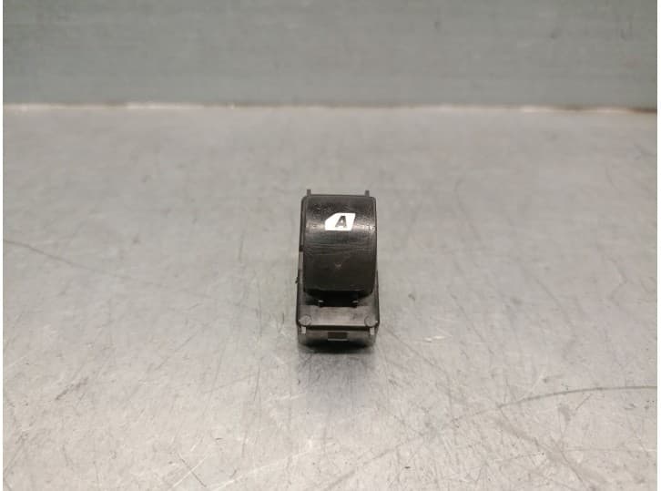 Recambio de mando elevalunas delantero izquierdo para peugeot partner kombi confort referencia OEM IAM 9666955077