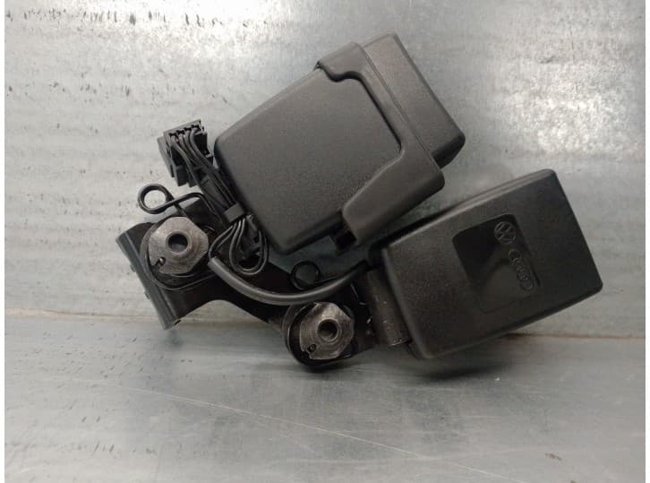 Recambio de enganche cinturon trasero izquierdo para audi q3 (8ub, 8ug) 2.0 tdi referencia OEM IAM 4G0857739A TRAS IZQ Y CENT 5