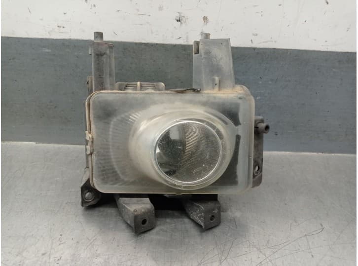 Recambio de faro antiniebla izquierdo para opel astra h sedán (a04) 1.7 cdti (l69) referencia OEM IAM 13261999 1710368 301392437