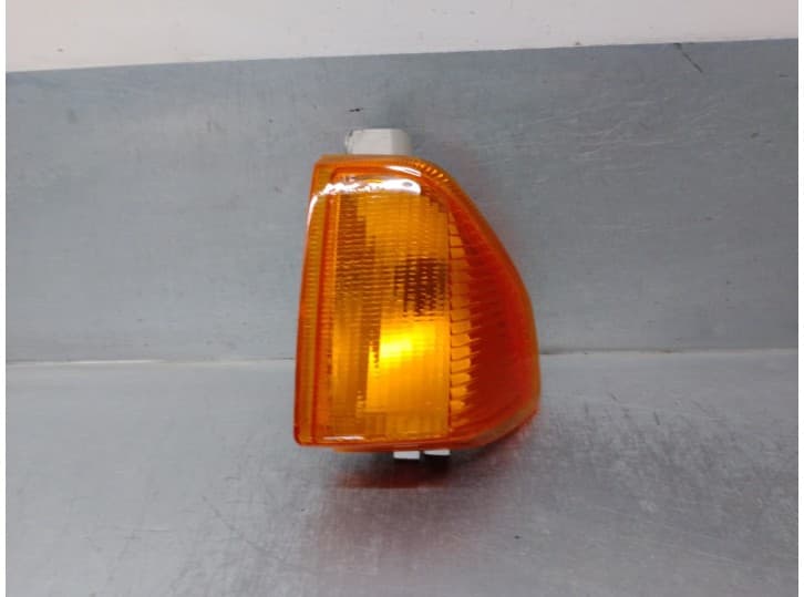Recambio de piloto delantero izquierdo para ford orion ii (aff) 1.6 referencia OEM IAM 7008653