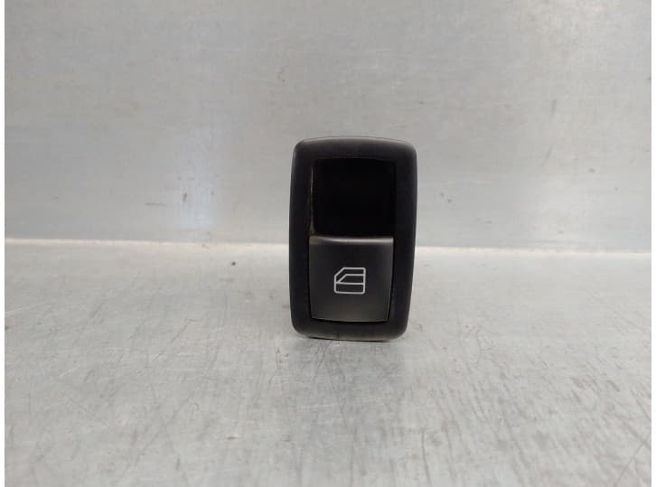 Recambio de mando elevalunas trasero derecho para mercedes-benz clase gl (x164) gl 450 4-matic (164.871) referencia OEM IAM A251