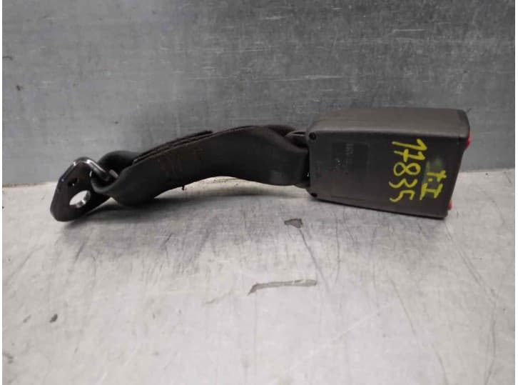 Recambio de enganche cinturon trasero izquierdo para renault megane i coach (da0/1_) 1.6 e (da0f) referencia OEM IAM 7700836209