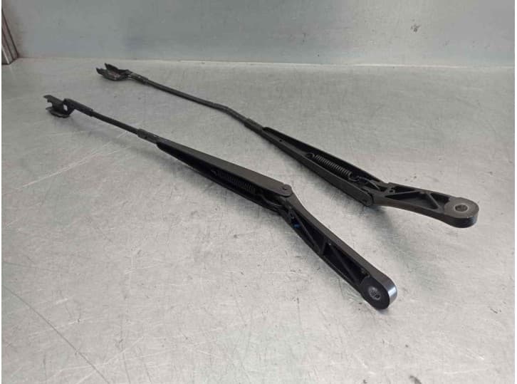 Recambio de brazo limpia delantero derecho para volkswagen eos (1f7, 1f8) 2.0 tdi referencia OEM IAM 1Q1955409 1Q1955409