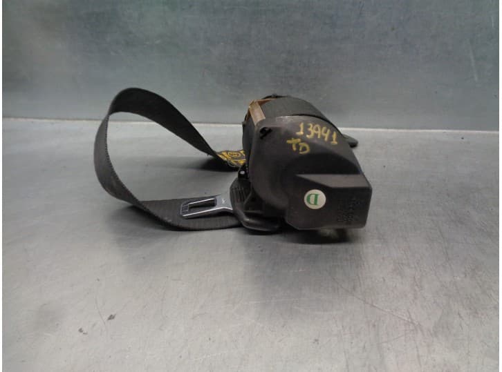 Recambio de cinturon seguridad trasero derecho para lancia thema (834_) 2000 i.e. turbo (834c) referencia OEM IAM 4 PUERTAS