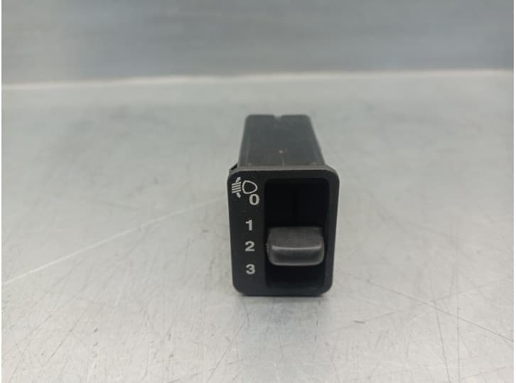 Recambio de interruptor para rover 25 i hatchback (rf) 2.0 idt referencia OEM IAM 51558AOD