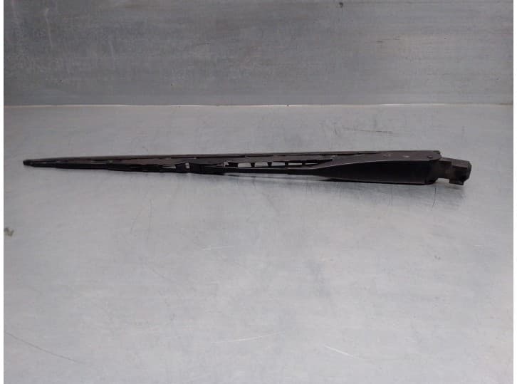 Recambio de brazo limpia delantero derecho para mercedes-benz clase e (w210) e 240 (210.061) referencia OEM IAM A2108200144
