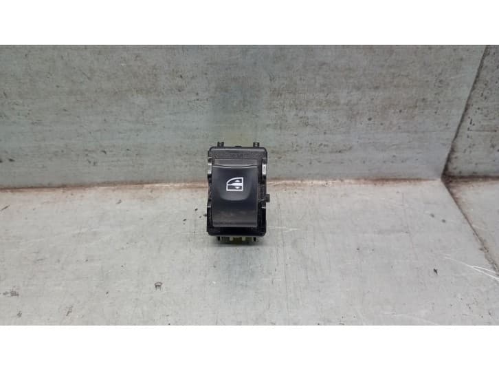 Recambio de mando elevalunas trasero derecho para renault captur i (j5_, h5_) 0.9 tce 90 referencia OEM IAM 254218614R 254218614