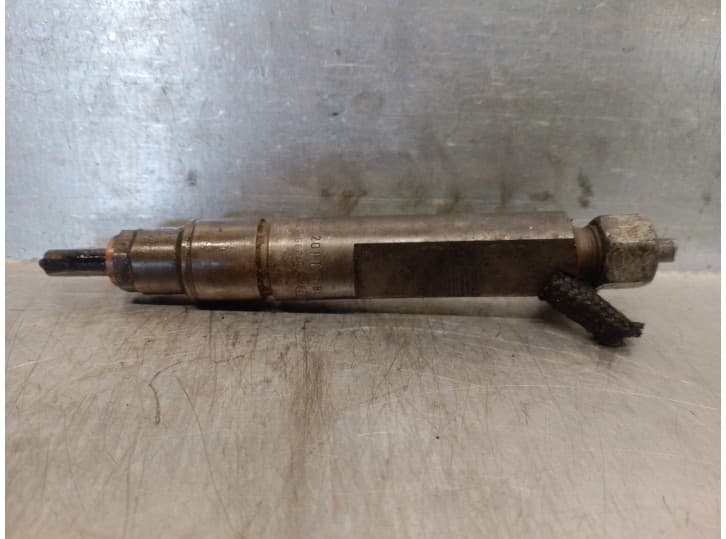 Recambio de inyector para audi a3 (8l1) 1.9 tdi referencia OEM IAM 028130201T 0432193747 BOSCH