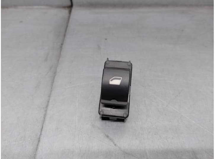 Recambio de mando elevalunas delantero derecho para opel grandland / grandland x (a18, p1uo) 1.6 turbo d (75) referencia OEM IAM