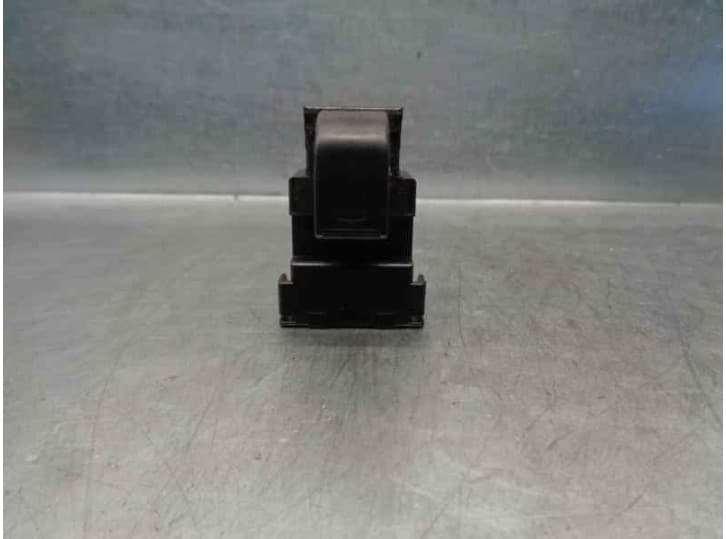 Recambio de mando elevalunas trasero derecho para lexus ls (_f2_) 400 (ucf20_) referencia OEM IAM 8403050020