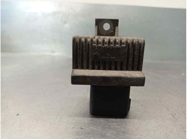 Recambio de caja precalentamiento para renault trafic ii furgoneta (fl) 1.9 dci 100 (fl0c) referencia OEM IAM 770011578 NAGARES