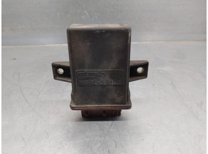 Recambio de rele ventiladores motor para peugeot expert furgoneta (222) 1.9 td referencia OEM IAM 9631577880