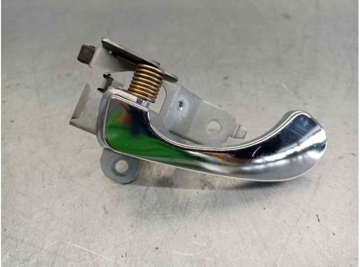 Recambio de maneta interior trasera izquierda para mitsubishi space star monospace (dg_a) 1.9 di-d (dg4a) referencia OEM IAM 5