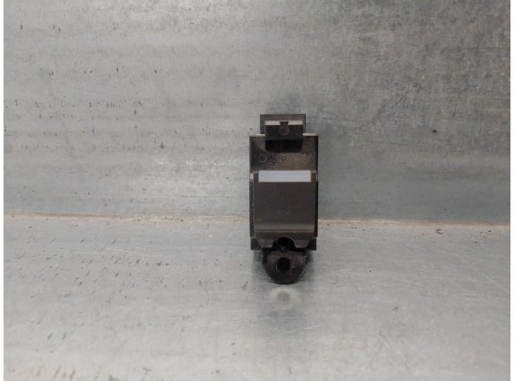 Recambio de mando elevalunas trasero izquierdo para land rover range rover evoque (l538) 2.2 d 4x4 referencia OEM IAM BJ3214717A
