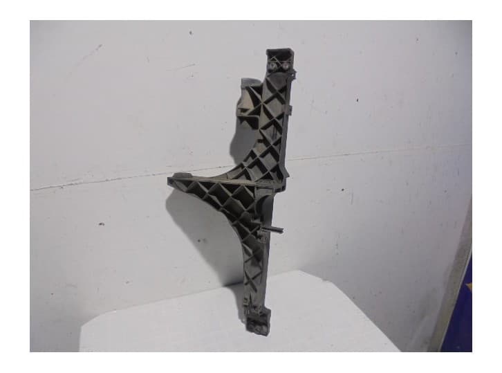 Recambio de panel frontal para renault trucks mascott caja/chasis 120.65 (a00500007) referencia OEM IAM MN022440926