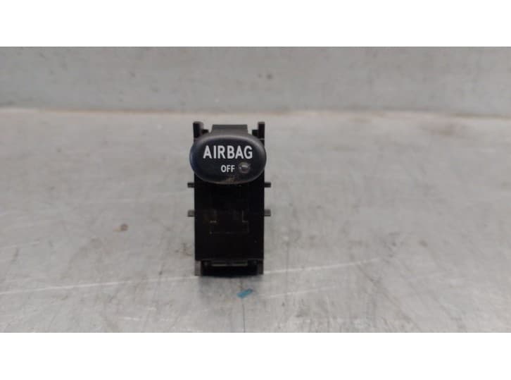 Recambio de interruptor para mercedes-benz clase v (638/2) v 220 cdi (638.294) referencia OEM IAM 2088201001