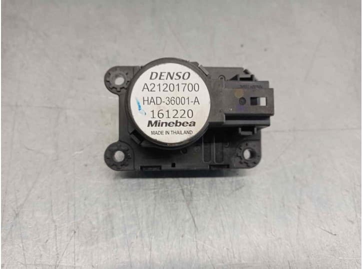 Recambio de motor calefaccion para peugeot partner furgoneta/monovolumen (k9) 1.5 bluehdi 100 referencia OEM IAM 5P1330100 A2120