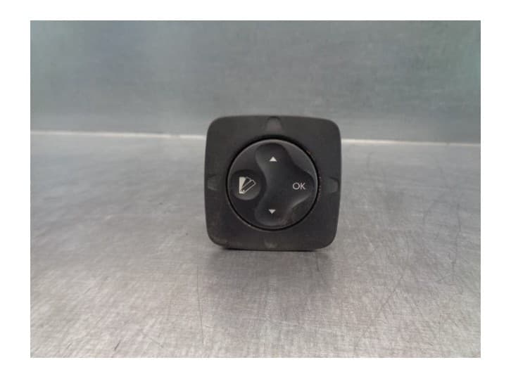 Recambio de interruptor para renault grand scénic iii (jz0/1_) 1.5 dci referencia OEM IAM 283950001R 28188810