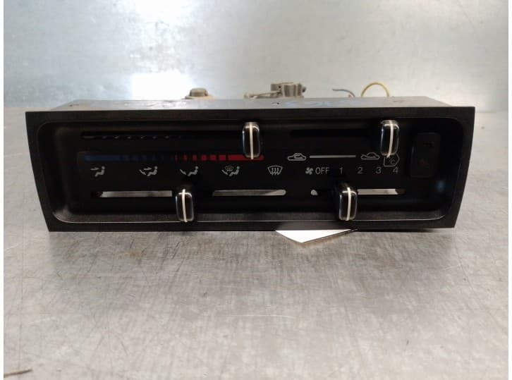 Recambio de mando calefaccion / aire acondicionado para mazda 323 c v (ba) 1.5 16v (ba11) referencia OEM IAM BG2W61190A