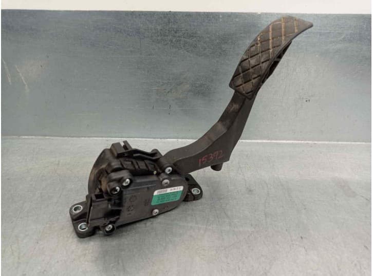 Recambio de potenciometro pedal para audi a1 (8x1, 8xk) 1.6 tdi referencia OEM IAM 6Q1721503M 6PV00849631 HELLA