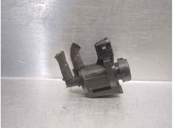 Recambio de valvula aire adicional para seat toledo i (1l2) 1.6 i referencia OEM IAM 191906283A