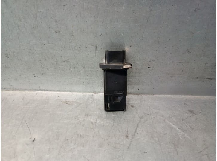 Recambio de caudalimetro para nissan pathfinder iii (r51) 2.5 dci 4wd referencia OEM IAM 226807S000 226807S000